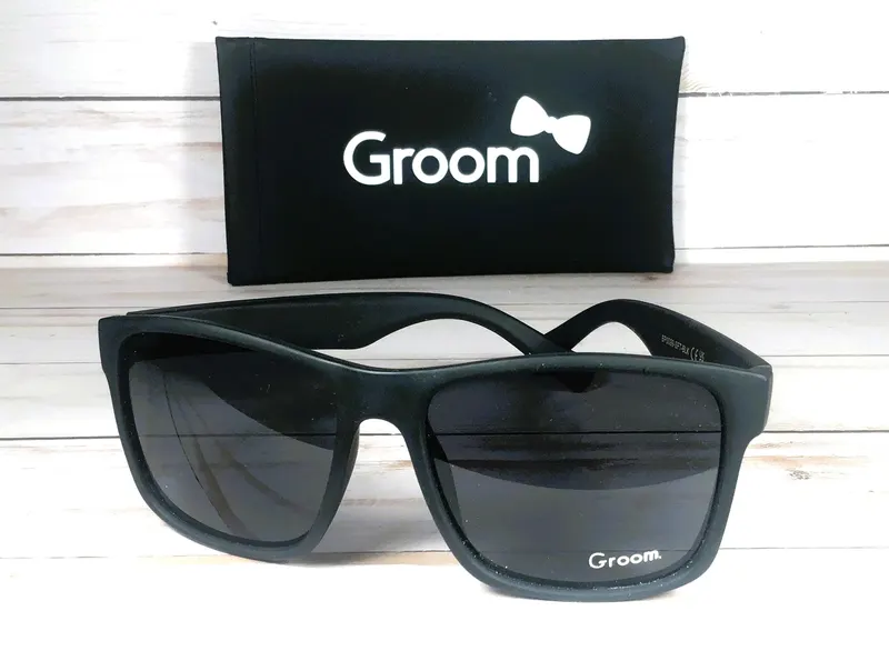 Personalized Wedding Sunglasses, Groomsmen Gift with Engraved Case